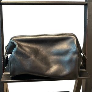 Coach Vintage Black Leather Men's Travel Bag Dopp Kit